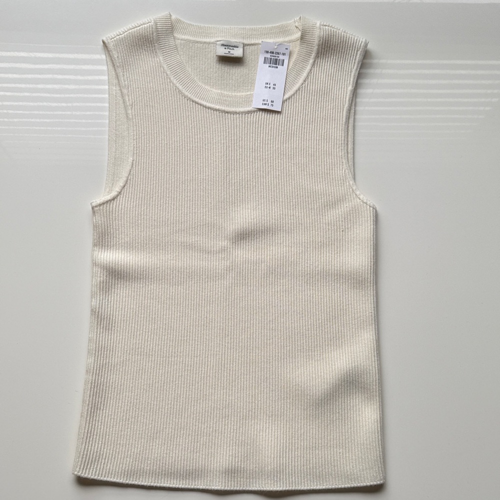 Abercrombie & Fitch Ivory Sweater Top